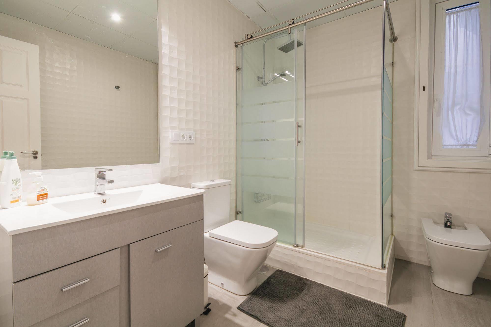Fuencarral Apartment Madrid Luaran gambar